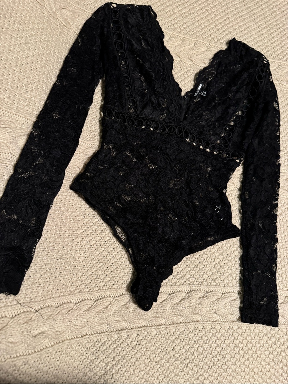 Fashion Nova Black Lace Long Sleeve V-Neck Bodysuit
